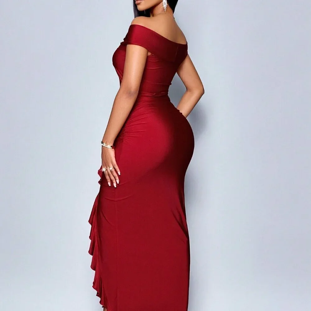 Red Elegant Women's Party Off-Shoulder Short Sleeves Center Front Maxi Dress - Picture 2 of 6